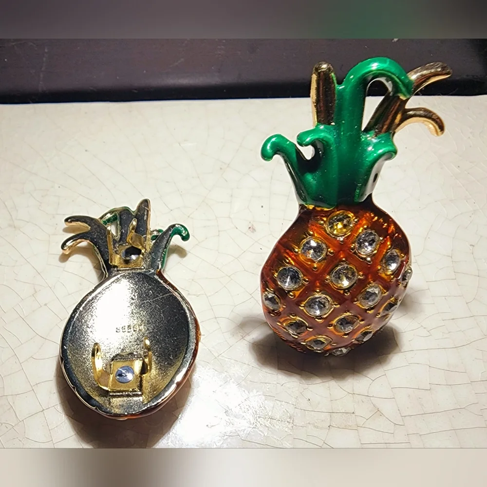 2 inch pineapples hardware for crafts, DIY, upcycle, designer, came from sandals